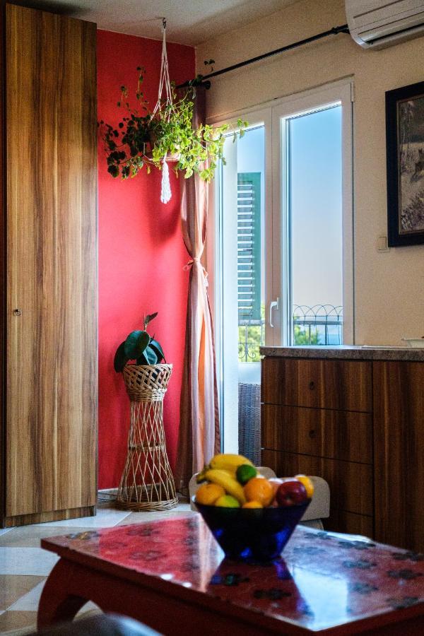 Ferienwohnung Alen & Deni Sutivan Exterior foto